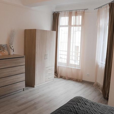 Apartments Moravska 24 การ์โลวีวารี ภายนอก รูปภาพ