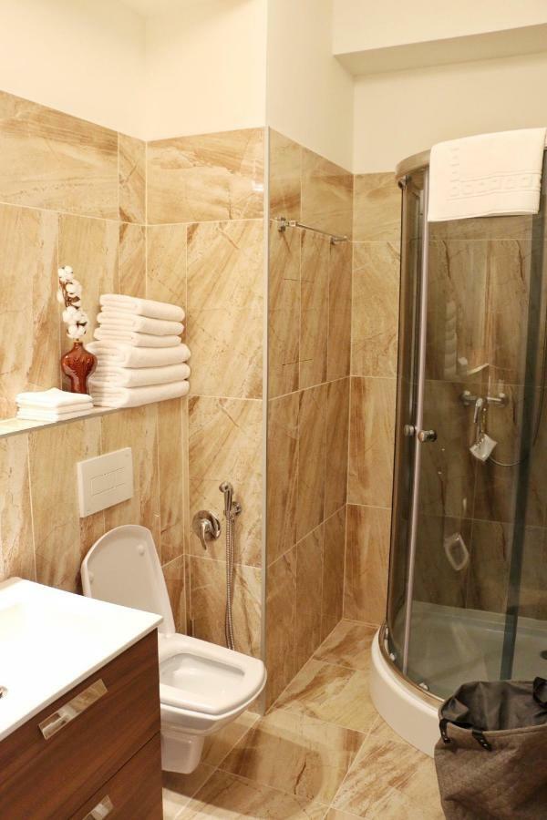 Apartments Moravska 24 การ์โลวีวารี ภายนอก รูปภาพ