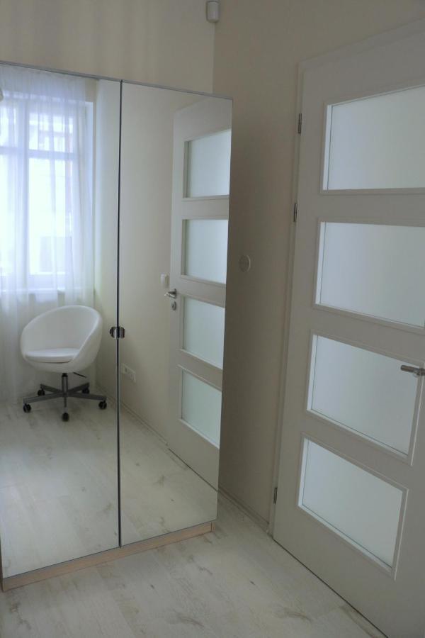 Apartments Moravska 24 การ์โลวีวารี ภายนอก รูปภาพ